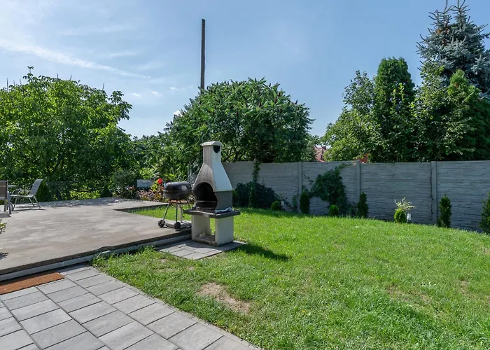 Sleeply Zlotniki- Dom Dla 18 Osob 別荘 *