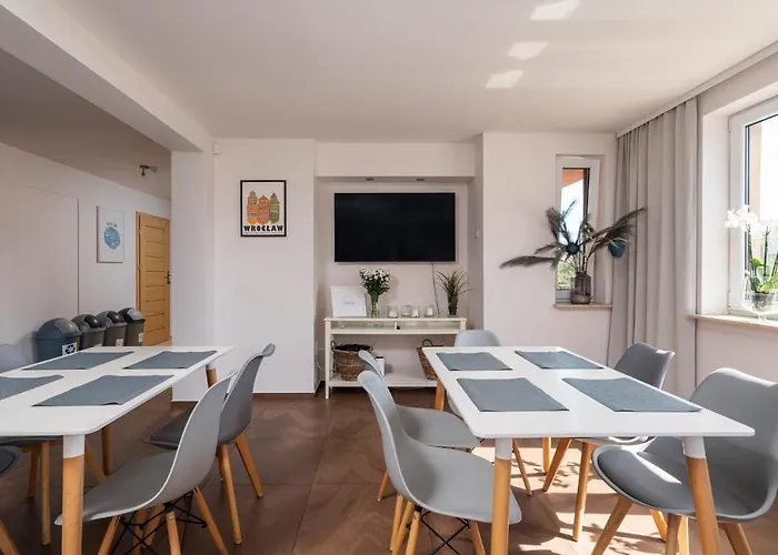 Sleeply Zlotniki- Dom Dla 18 Osob *