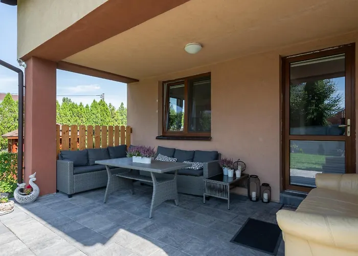 Holiday home Sleeply Zlotniki- Dom Dla 18 Osob *