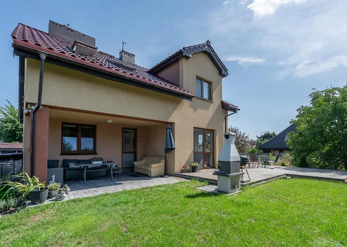 Sleeply Zlotniki- Dom Dla 18 Osob Holiday home Wroclaw